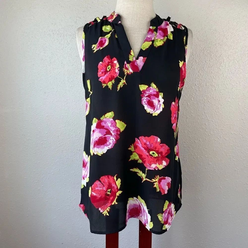 Rue 21 Sleeveless Floral Blouse Top Size M EUC